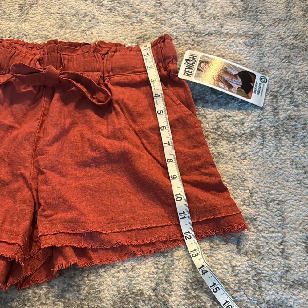 Women's Rust Shorts - Picture 3 of 7